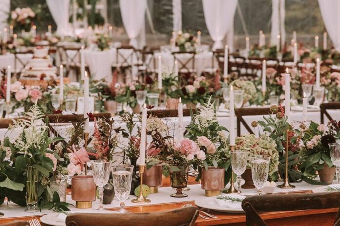 Top Reasons Couples Feel Confident Ordering Wedding Flowers Online