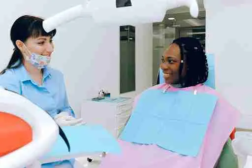 The Benefits of Choosing a Local Dentist for Personalized Care