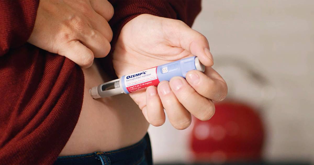 Comparing Tirzepatide and Semaglutide