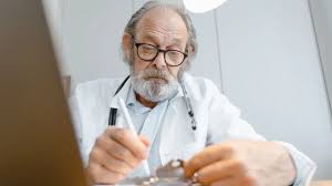 Why Open Dialogue Is Key to Successful Hormone Replacement Therapy